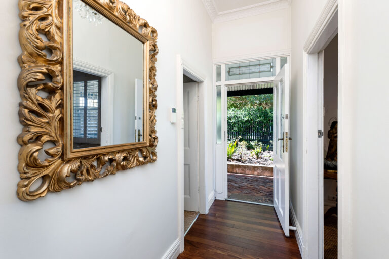 4 Lochee Street gallery