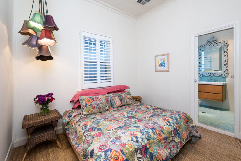 4 Lochee Street gallery