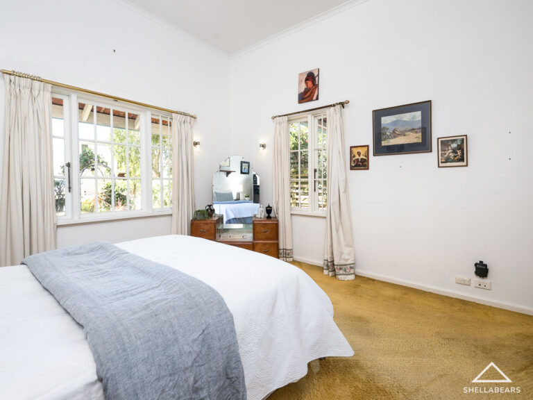 37 Florence Street gallery