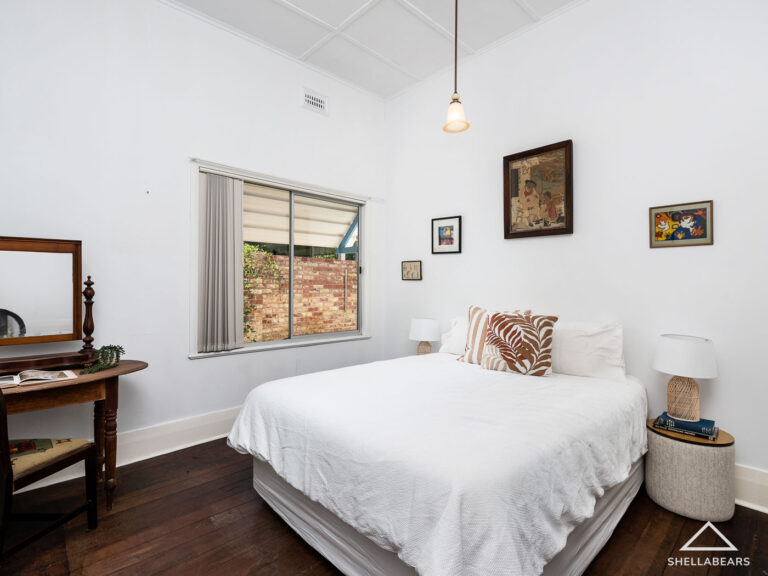 37 Florence Street gallery