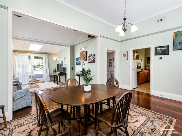 37 Florence Street gallery