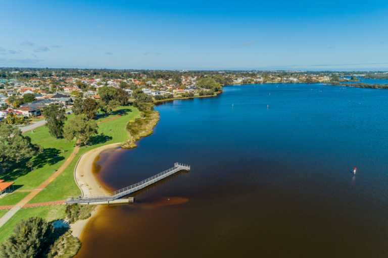 261A Riverton Drive North gallery