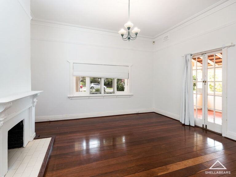 24 Tyrell Street gallery