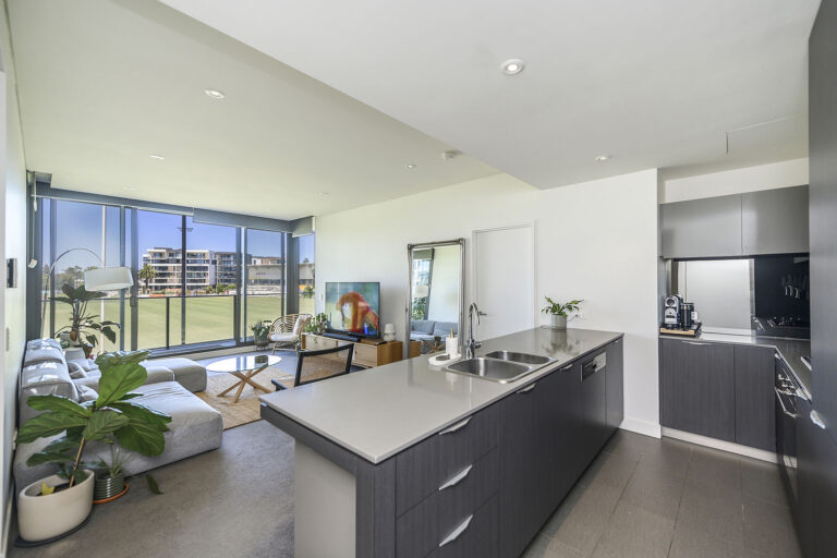 206/1 Kyle Way gallery