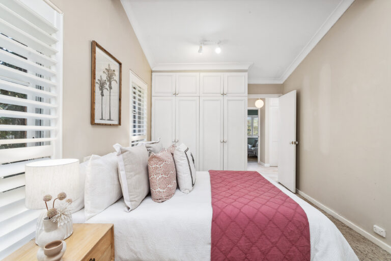 25 Davies Road gallery