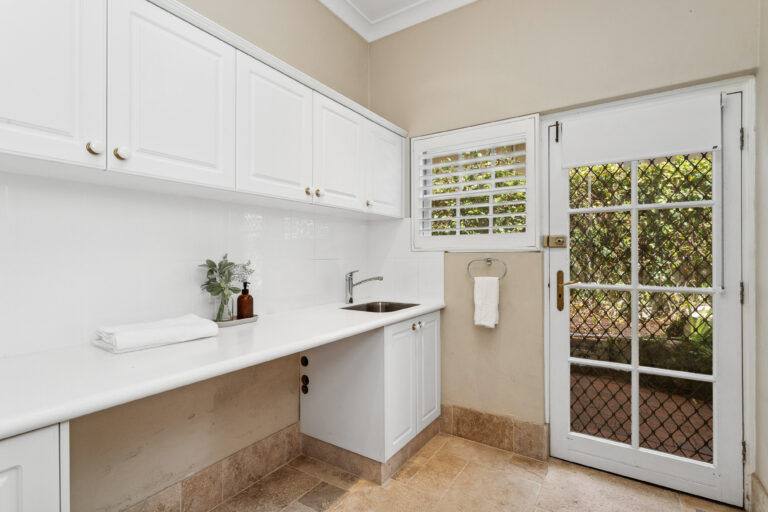 25 Davies Road gallery