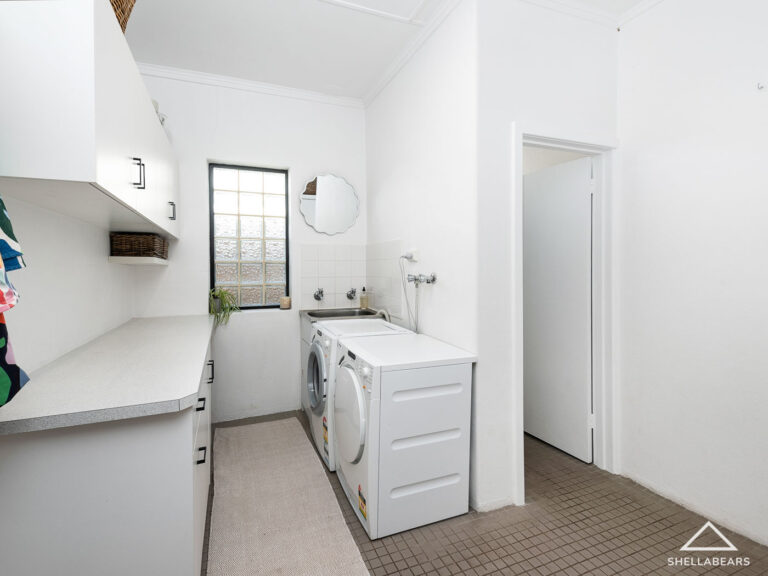 2 George Street gallery