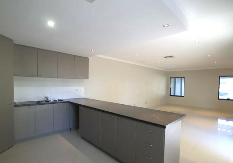 20B Lovell Way gallery