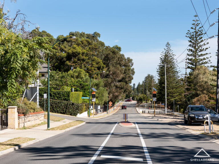 94 Railway Street gallery