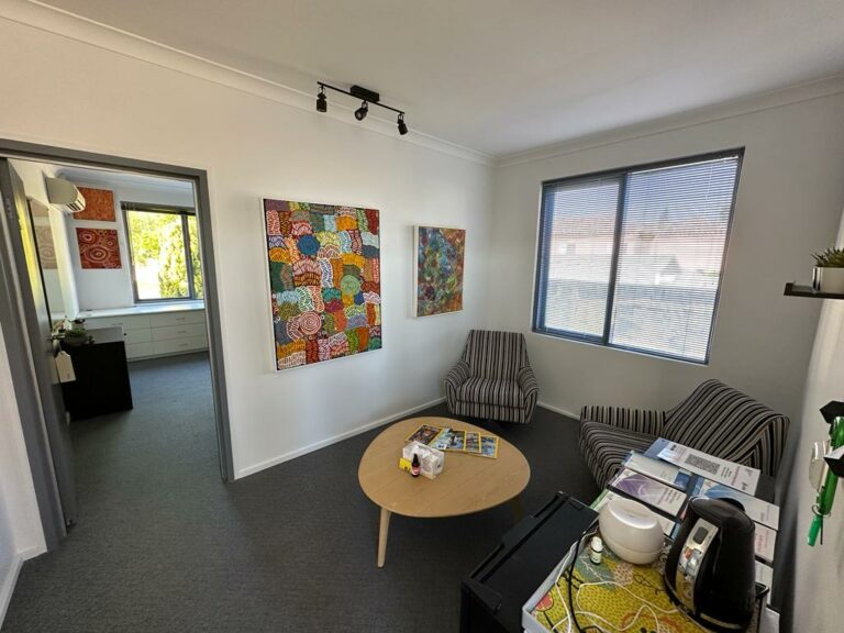 12/88 Forrest Street gallery