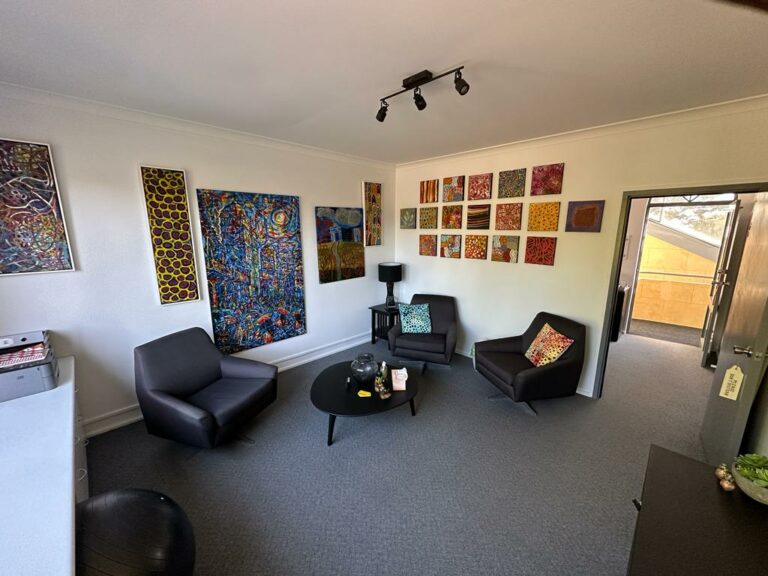 12/88 Forrest Street gallery