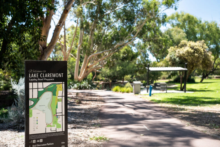 10 Lakeway Street gallery