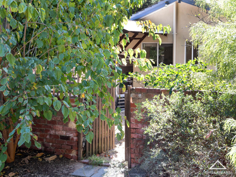 10 Lakeway Street gallery