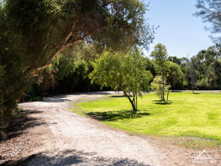 10 Lakeway Street gallery