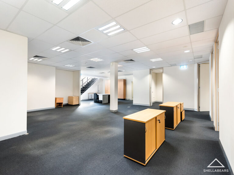 2/142 Stirling Highway gallery