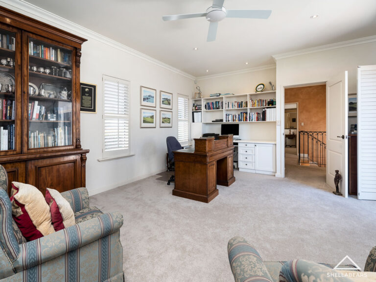 2A Torrens Court gallery