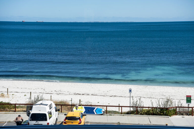 1/76 Marine Parade gallery