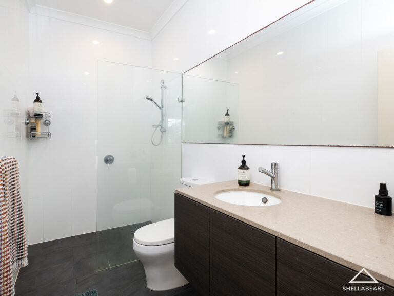 18 Otway Street gallery