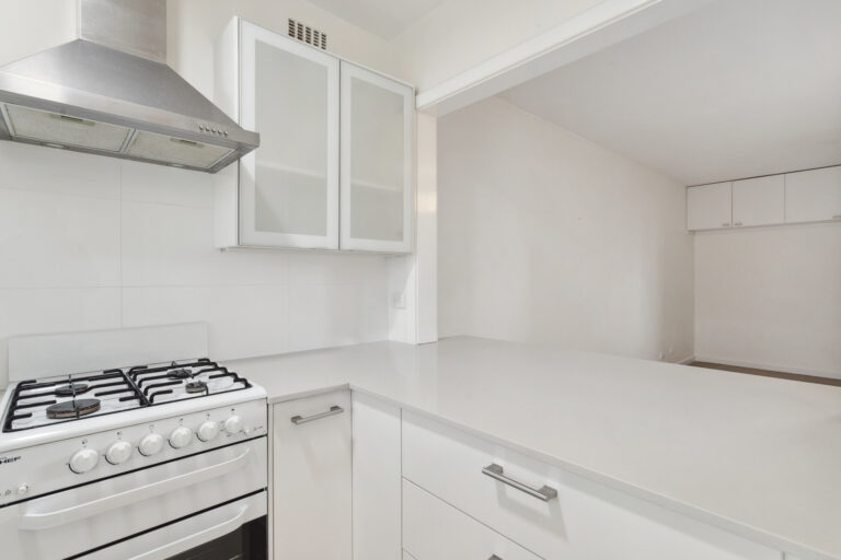 22/190 Little Marine Parade gallery