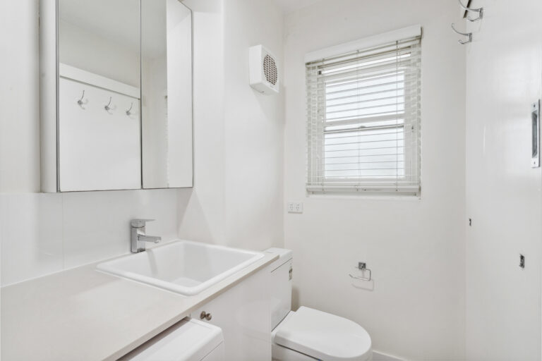 22/190 Little Marine Parade gallery