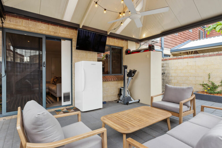 3/292 Harborne Street gallery