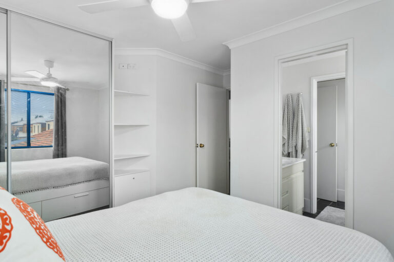 3/292 Harborne Street gallery