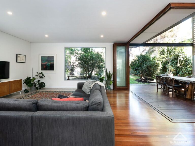 18 Otway Street gallery