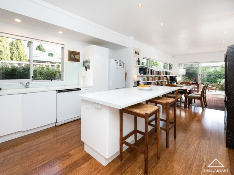 37B Second Avenue gallery