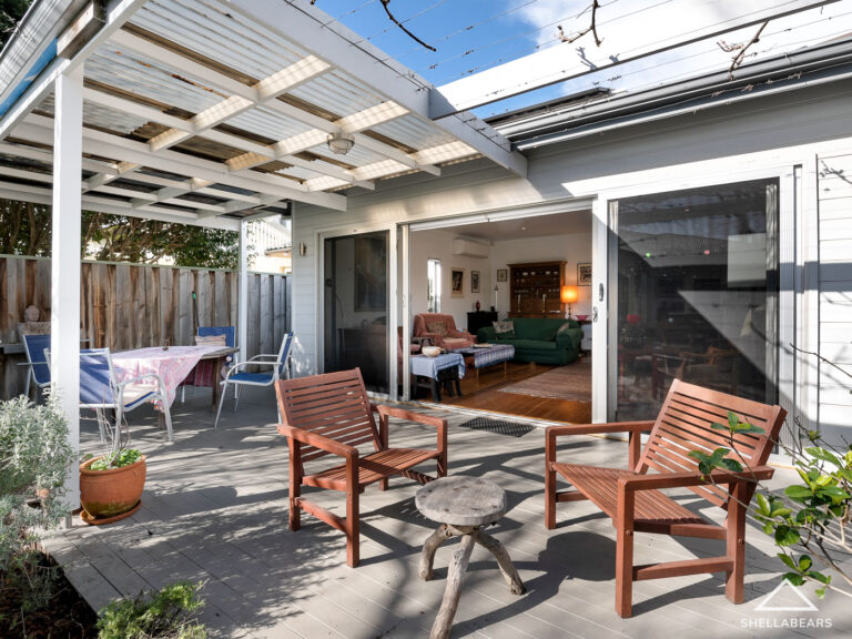 37B Second Avenue gallery