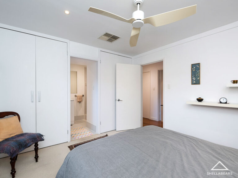 37B Second Avenue gallery