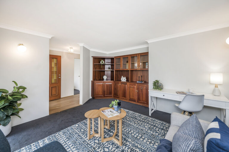 1/38 Leonora Street gallery