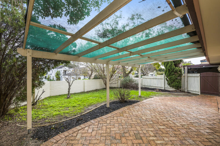 1/38 Leonora Street gallery