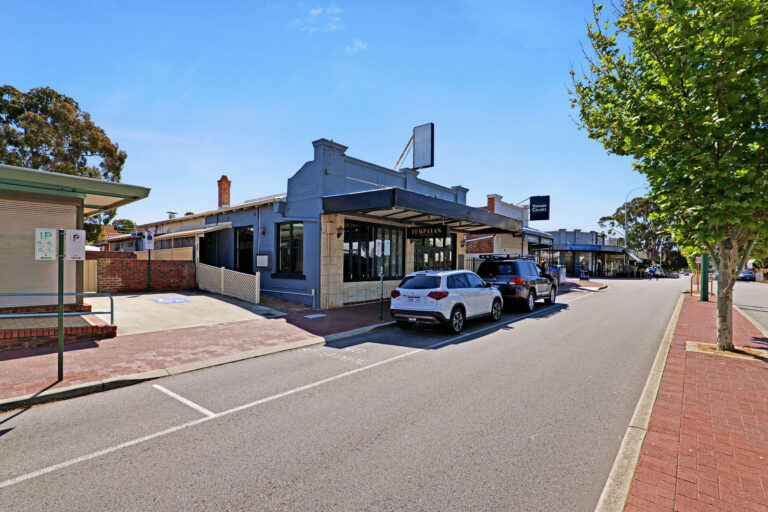 35 Hampden Road gallery