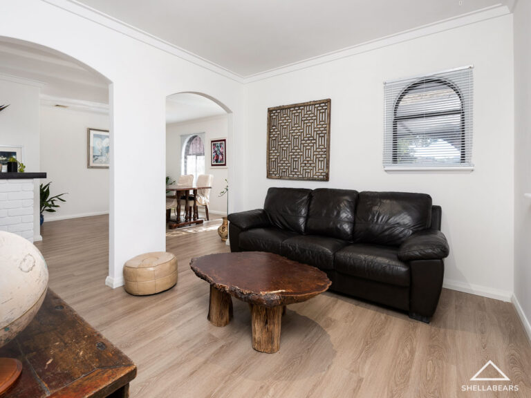 8 Doyle Street gallery