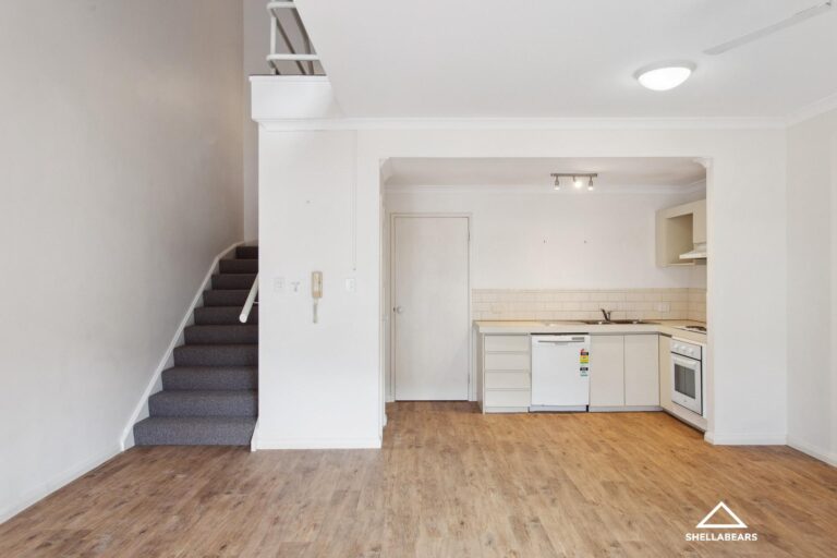 33/330 South Terrace gallery