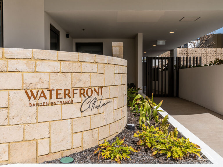 308/40 Marine Parade gallery