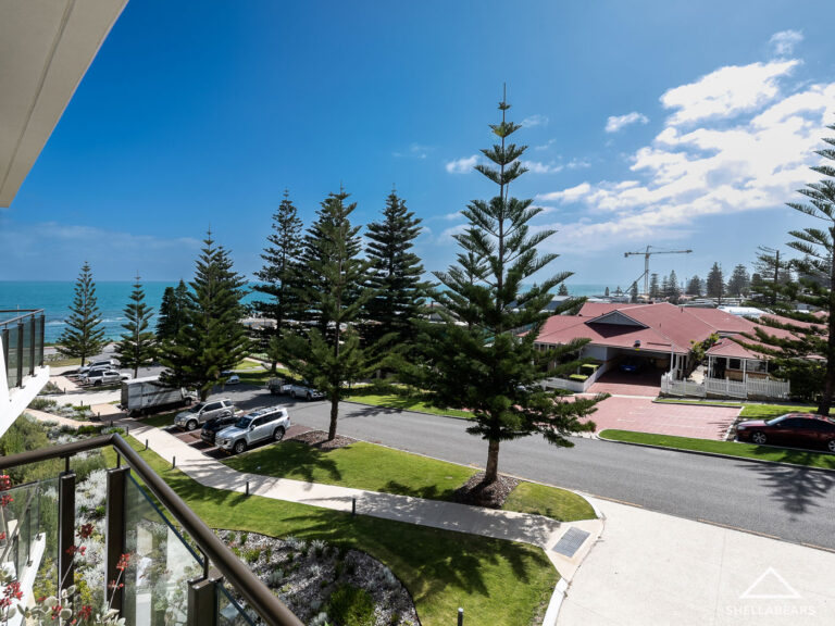 308/40 Marine Parade gallery