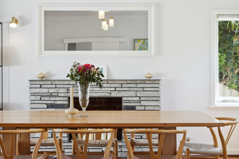 15 Lisle Street gallery