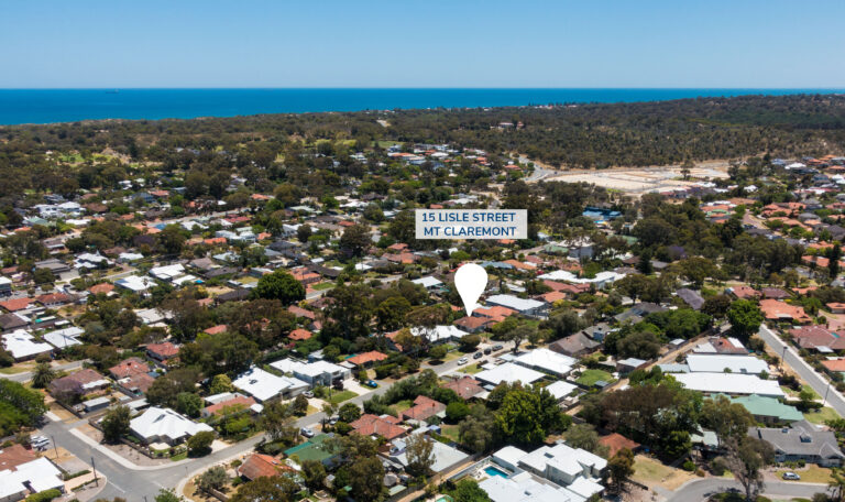 15 Lisle Street gallery