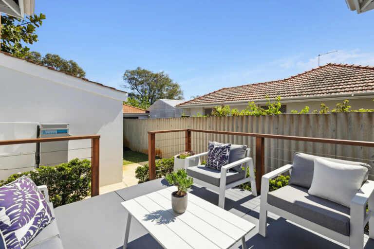 15 Lisle Street gallery