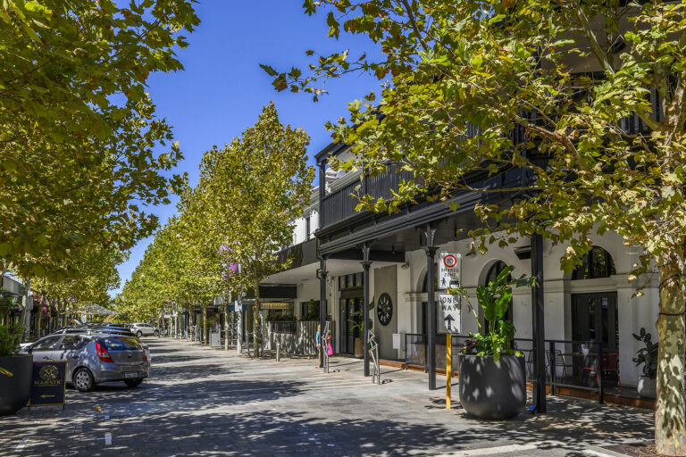 15 Lisle Street gallery