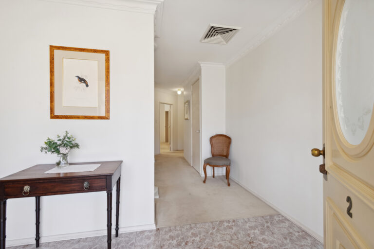 2/15 Anstey Street gallery