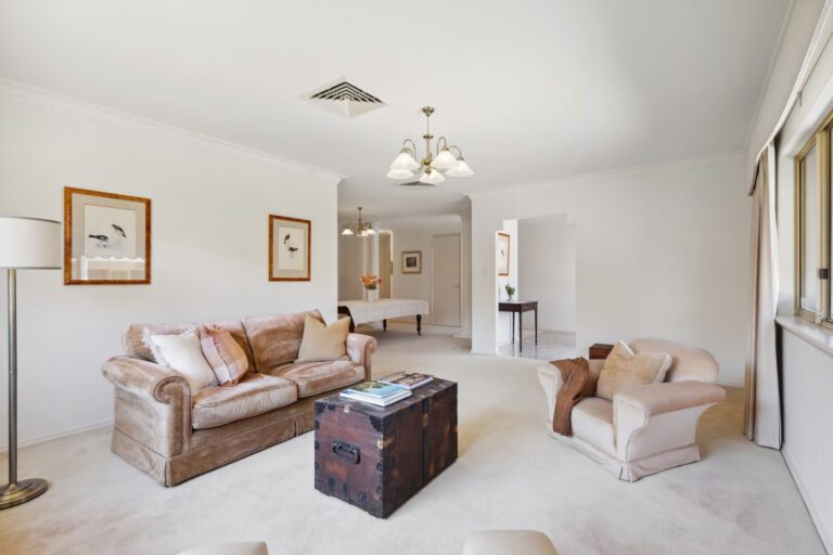 2/15 Anstey Street gallery