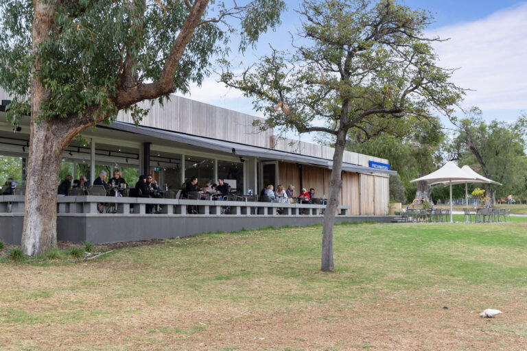 2/15 Anstey Street gallery