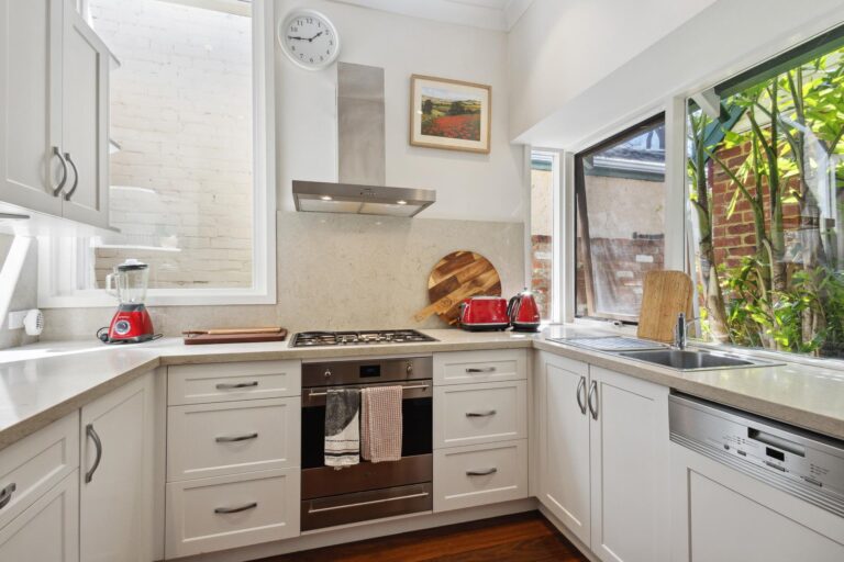 6 Redfern Street gallery