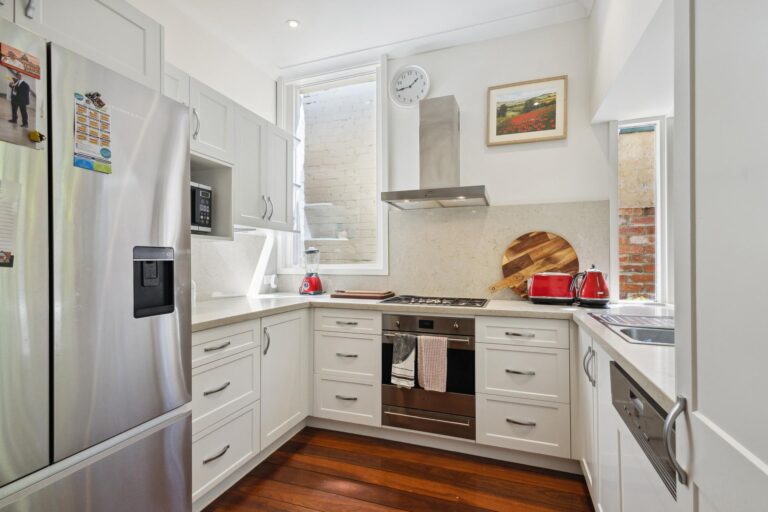 6 Redfern Street gallery