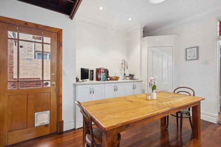 6 Redfern Street gallery
