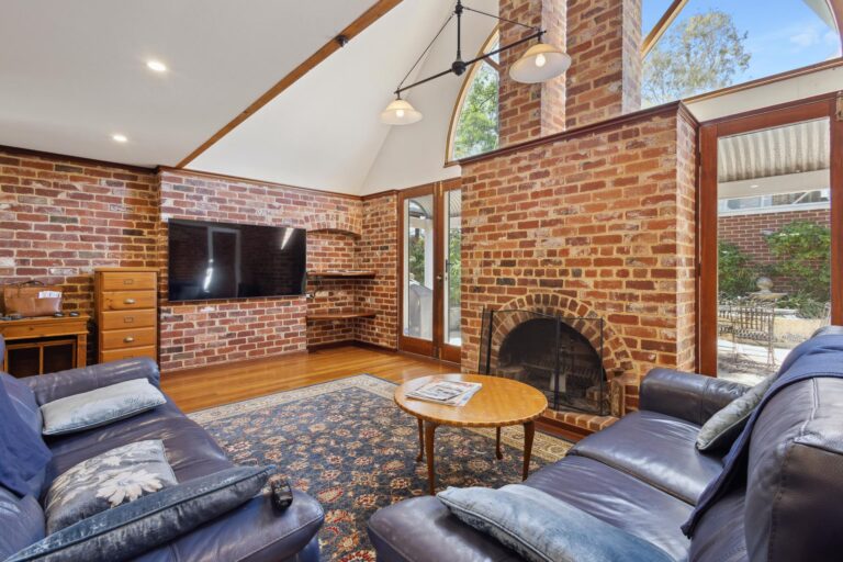 6 Redfern Street gallery