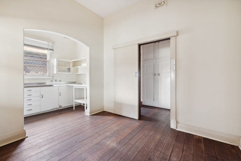 49 Robinson Street gallery