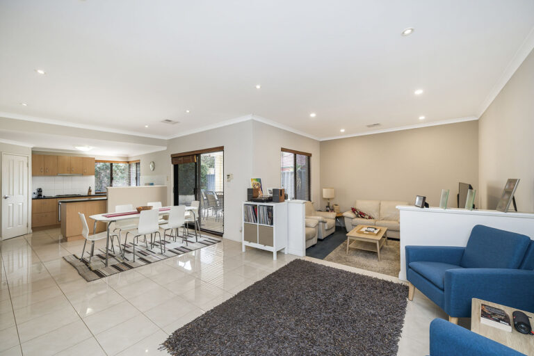 73 Elyard Crescent gallery